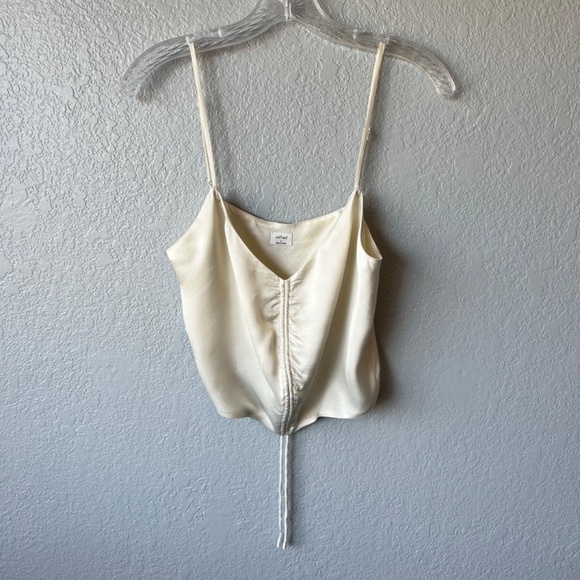 Aritzia Wilfred Verso silky cinch camisole - Picture 3 of 10